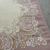 Tapis de prière satiné avec arabesque