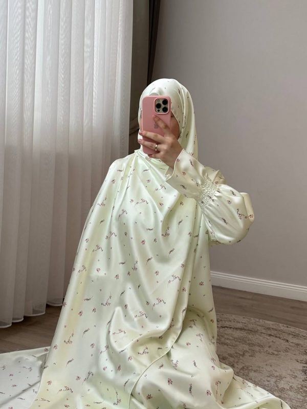 Abaya - Robe de maison en soie